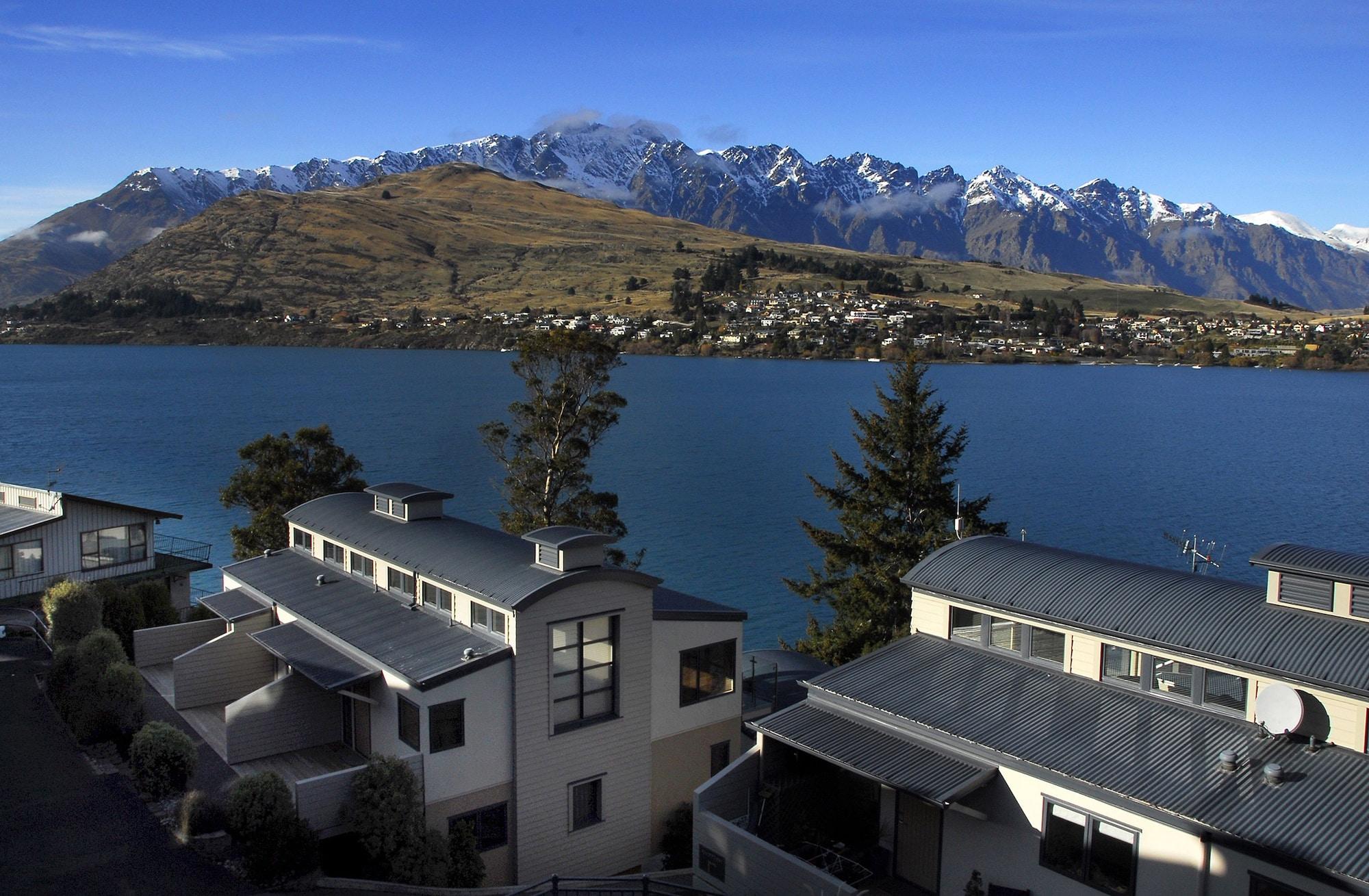 Breakfree The Point Aparthotel Queenstown Exterior photo